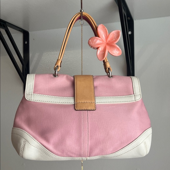 Coach Pink SoHo Handbag - Picture 3 of 17
